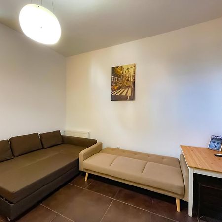 Cool Flat In The Heart Of Bucharest'S Fun And History Apartment Ngoại thất bức ảnh