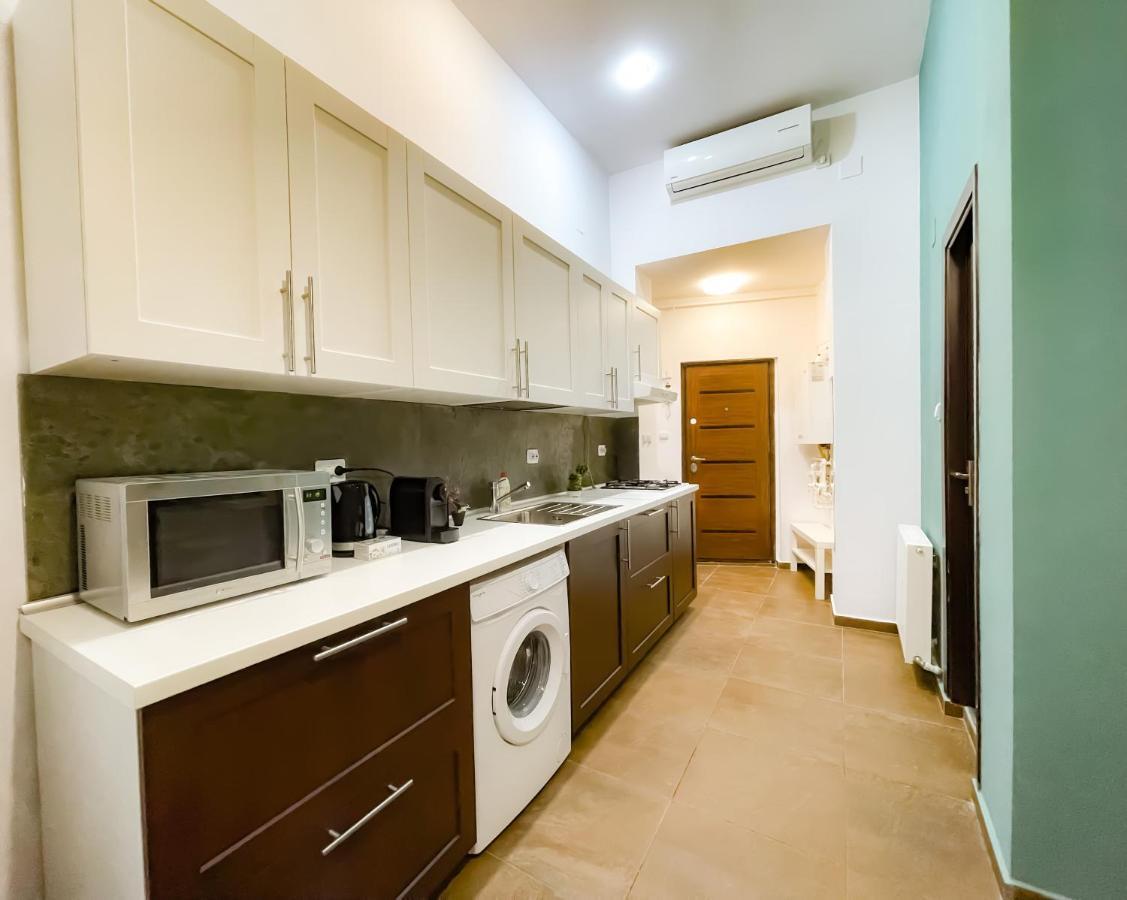 Cool Flat In The Heart Of Bucharest'S Fun And History Apartment Ngoại thất bức ảnh