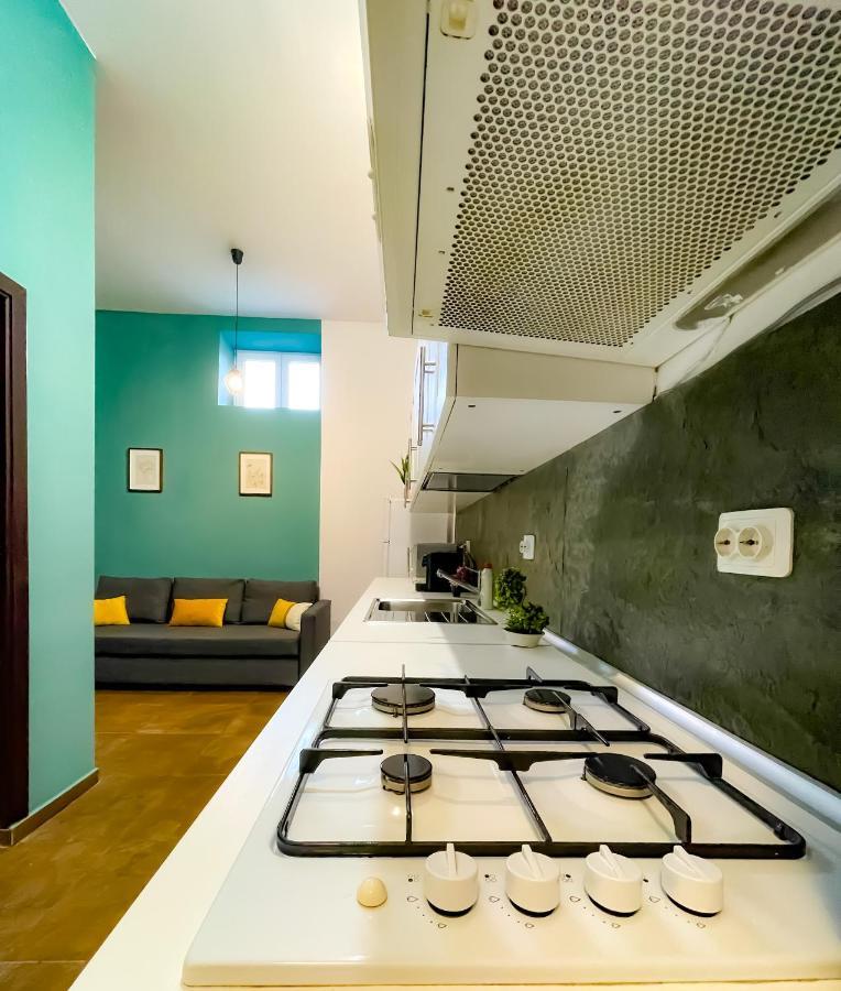 Cool Flat In The Heart Of Bucharest'S Fun And History Apartment Ngoại thất bức ảnh